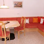 Haus Rainer מטרי אין אוסטירול